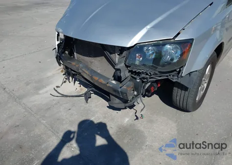 2012 Chrysler Town & Country Touring из США, поврежденный, VIN 2C4RC1BG8CR203842